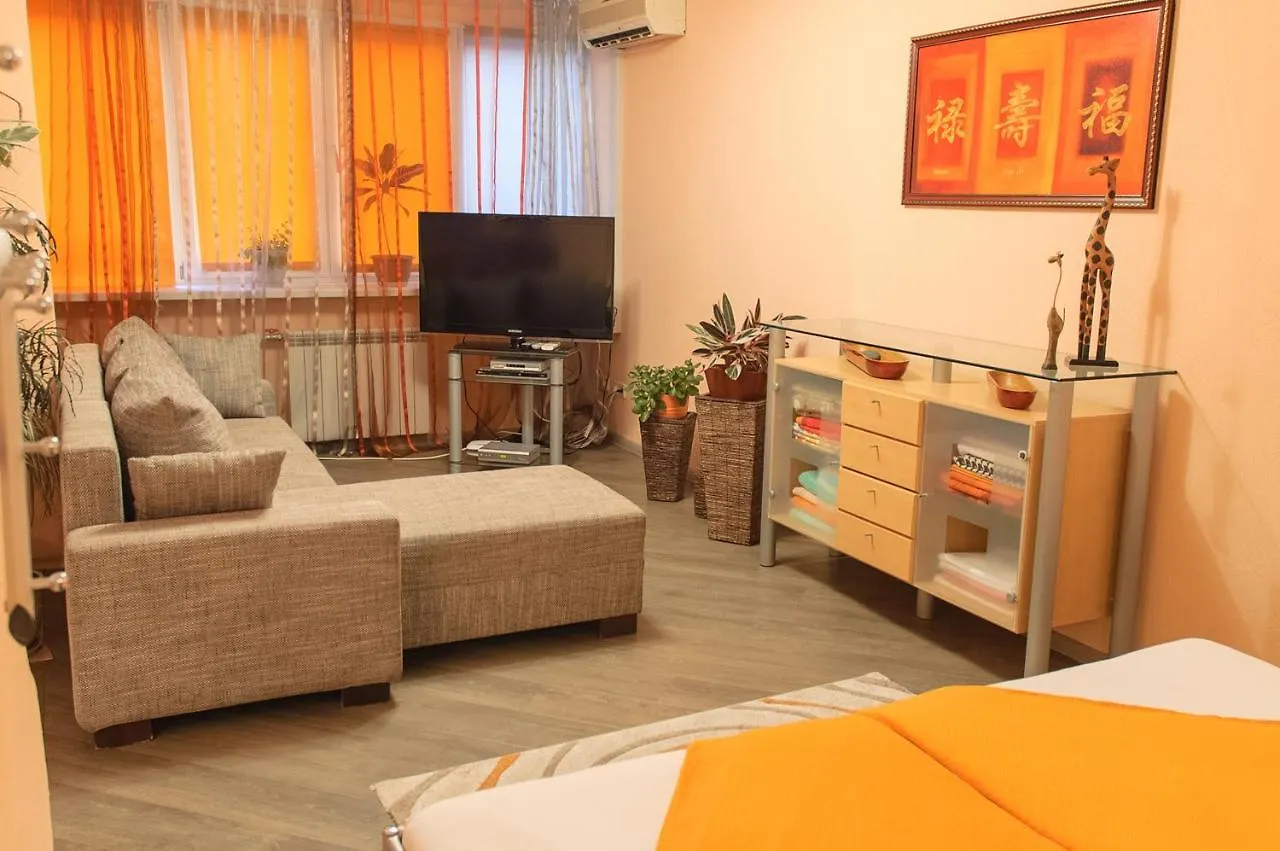 Kiev Central Apartment  Kyiv
